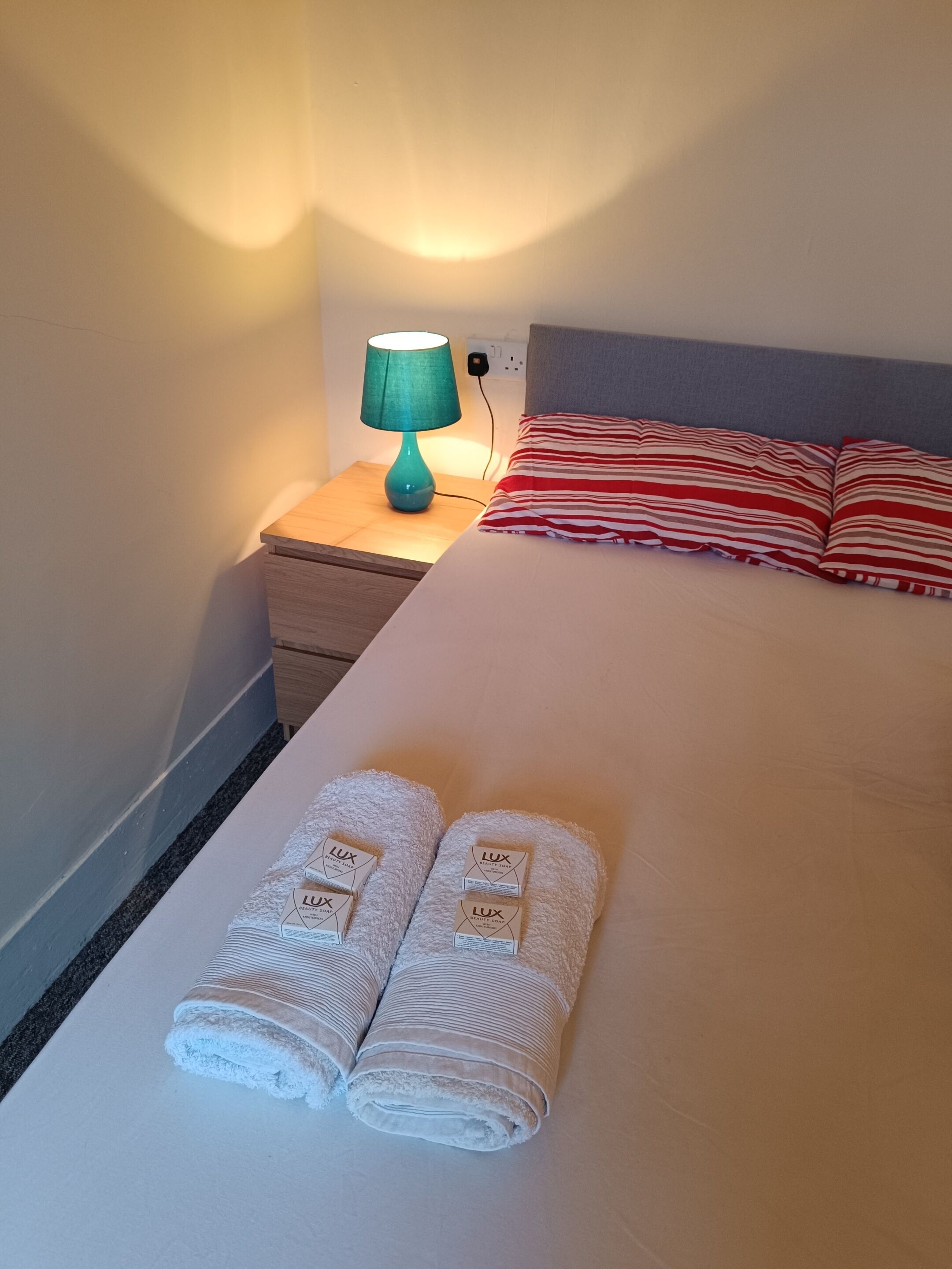 Fer et planche à repasser, Wi-Fi gratuit