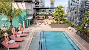 Alberca al aire libre