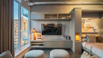 1 bedroom, desk, iron/ironing board, free WiFi