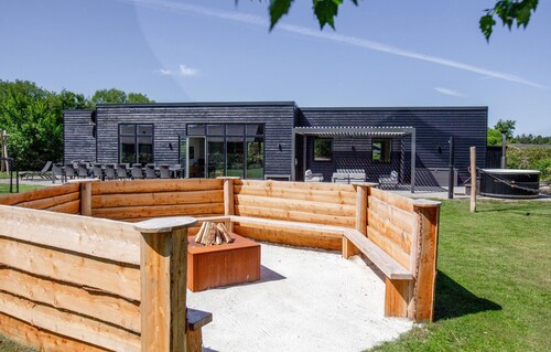 Stunning home in Glesborg with sauna