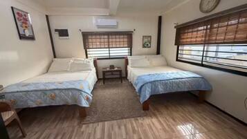 3 bedrooms, iron/ironing board, WiFi, wheelchair access