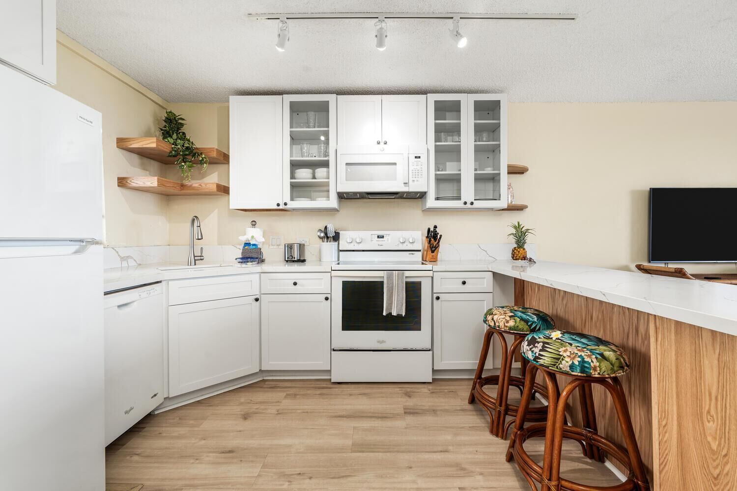 Condo, 1 cama King e sofá-cama (Kailua Village#604) | Cozinha privada