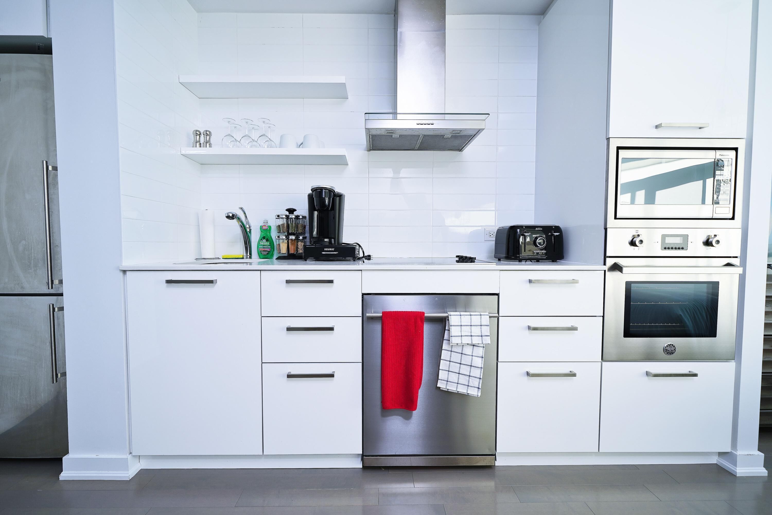 Studio Suite Kota, 1 Tempat Tidur Queen dengan tempat tidur Sofa | Dapur pribadi | Lemari es besar, microwave, oven, dan kompor