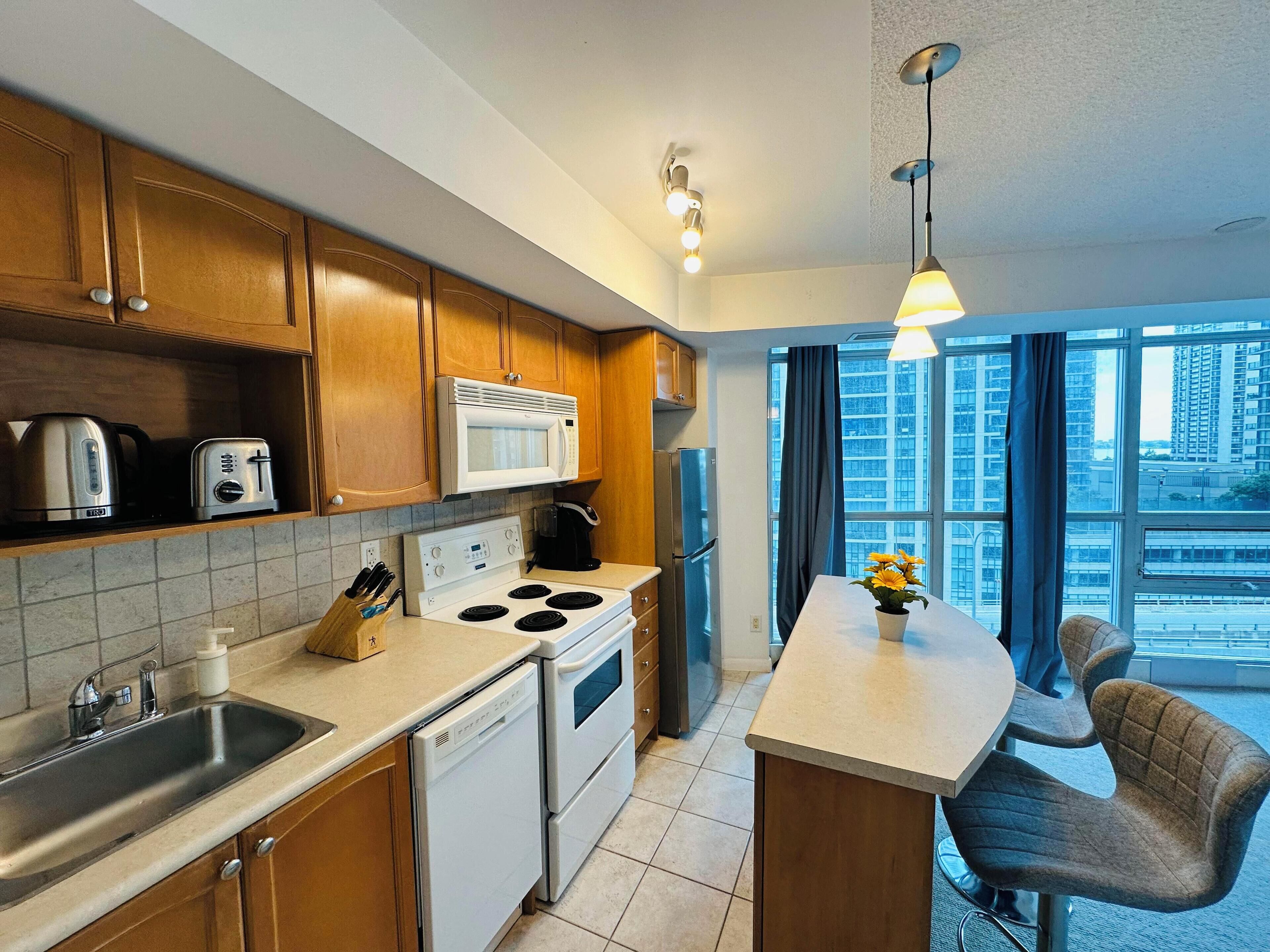 Studiosuite – basic, 1 queensize-seng, ikke-røyk | Eget kjøkken | Kjøleskap, mikrobølgeovn, ovn og kokeplater