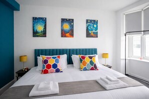 5 soverom, strykejern/-brett, wi-fi og sengetøy