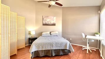 3 室のベッドルーム、WiFi、ベッドシーツ