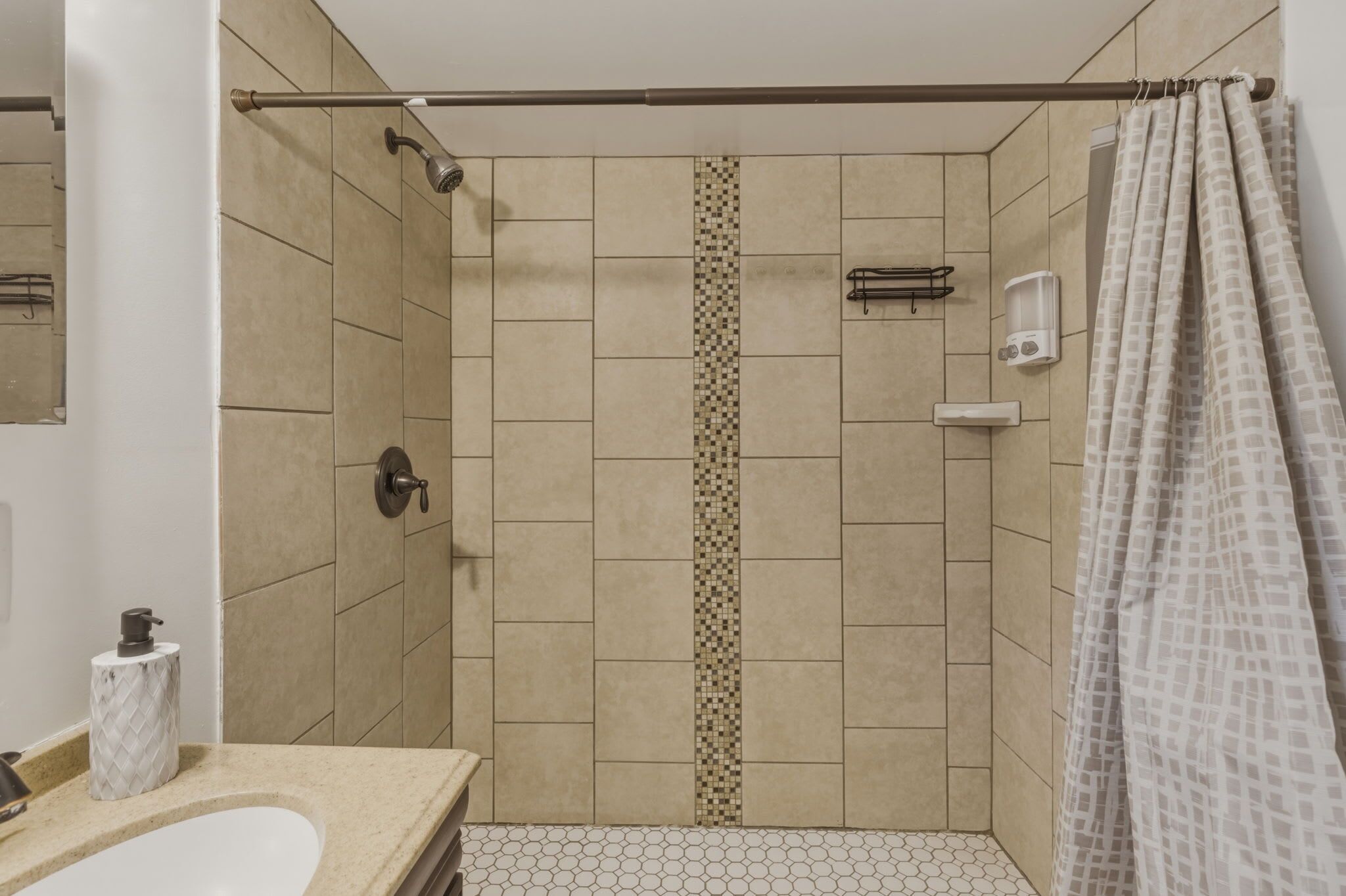 淋浴設備、提供毛巾、洗頭水