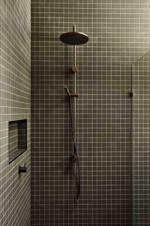 Shower, hair dryer, towels, soap - Luxurious Mid-Century Modern Home, Yarra Valley (Healesville)