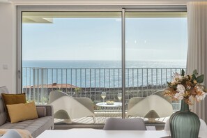 Uklassifisert bilde, 4 av 34, knapp