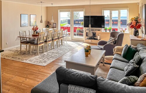 Beautiful home in Aabenraa with WiFi