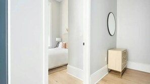 Studio (1 Bedroom) | Interior