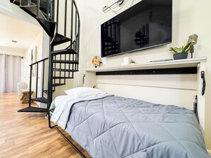 1 bedroom, iron/ironing board, free WiFi, bed sheets