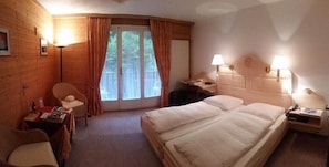 Room - Hotel Bellevue Wengen (Lauterbrunnen)
