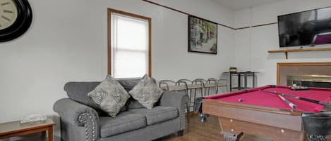 Spielezimmer