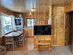 Fridge, microwave, oven, stovetop - Taylor Park Overlook Cabin in Gunnison National Forest with Lake Views (Almont)