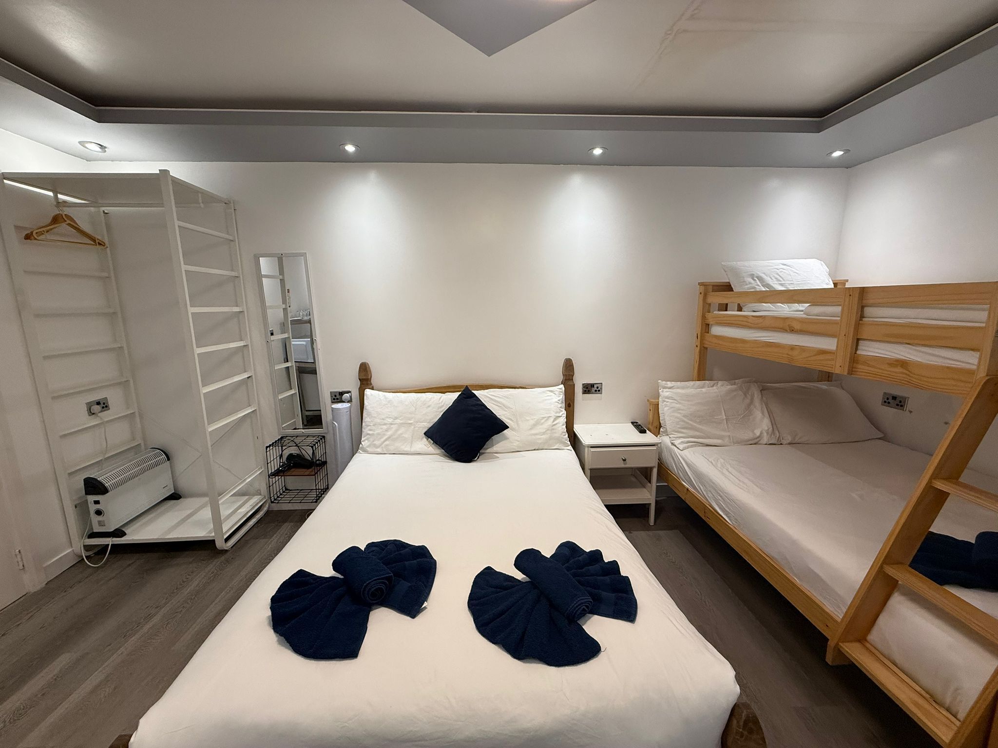 1 bedroom, iron/ironing board, WiFi, bed sheets