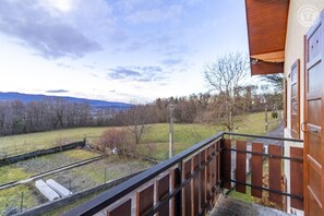 Property grounds - LA LANSADIERE - SAINT GIROD (SAINT GIROD)