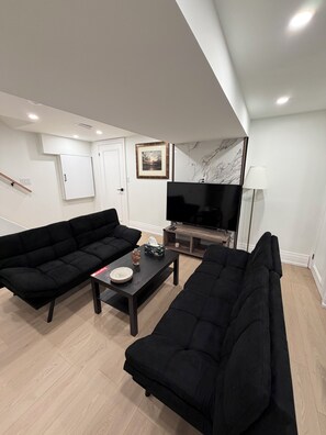 Living area - Stylish 2-bedroom fully furnished basement (Vaughan)