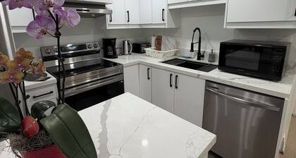 Stylish 2-bedroom fully furnished basement