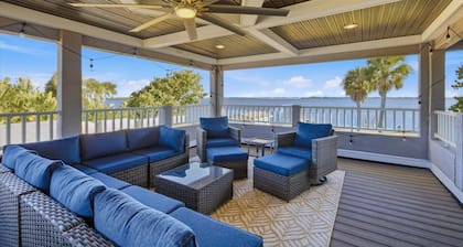 Punta Gorda Harbor View Vacation Home - Waterfront Home with Private Pool