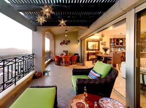 Outdoor dining - Awesome Ocean View, Clubhouse with Gym, Pool and Game Room (Cabo San Lucas)