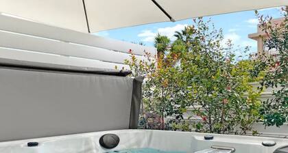 Encino ® - luxury seaside suite