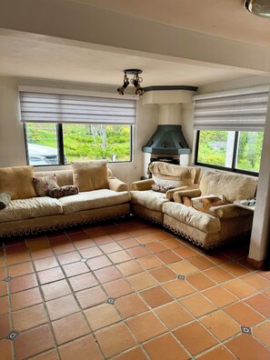 Photo non classée, 2 sur 33, bouton