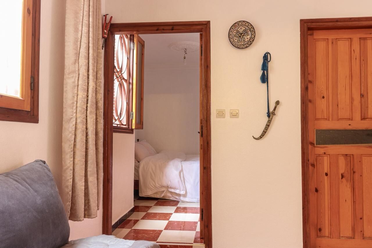 2 chambres, fer et planche à repasser, Wi-Fi, draps fournis