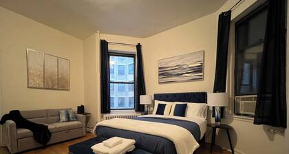 2-bedroom apartment in nice New York with AC for your stay