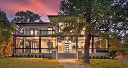 6BR Austin Home, The Luxe Longhorn
