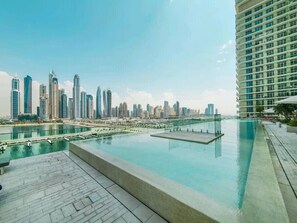 Outdoor pool - SettlerHomes, Seaside Lux Marina, Private Beach (Dubai)