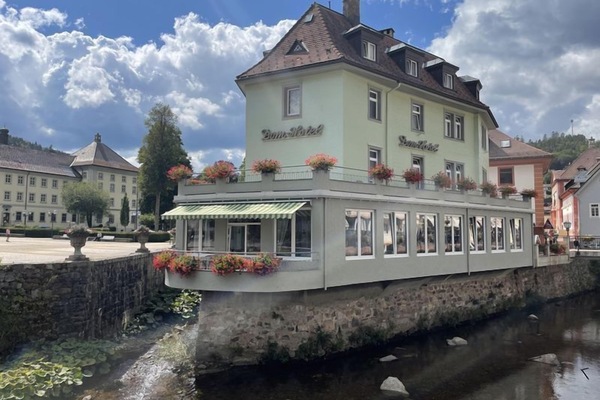 Dom Hotel St.Blasien e.K., (St. Blasien), LHS 00465-Das Haus