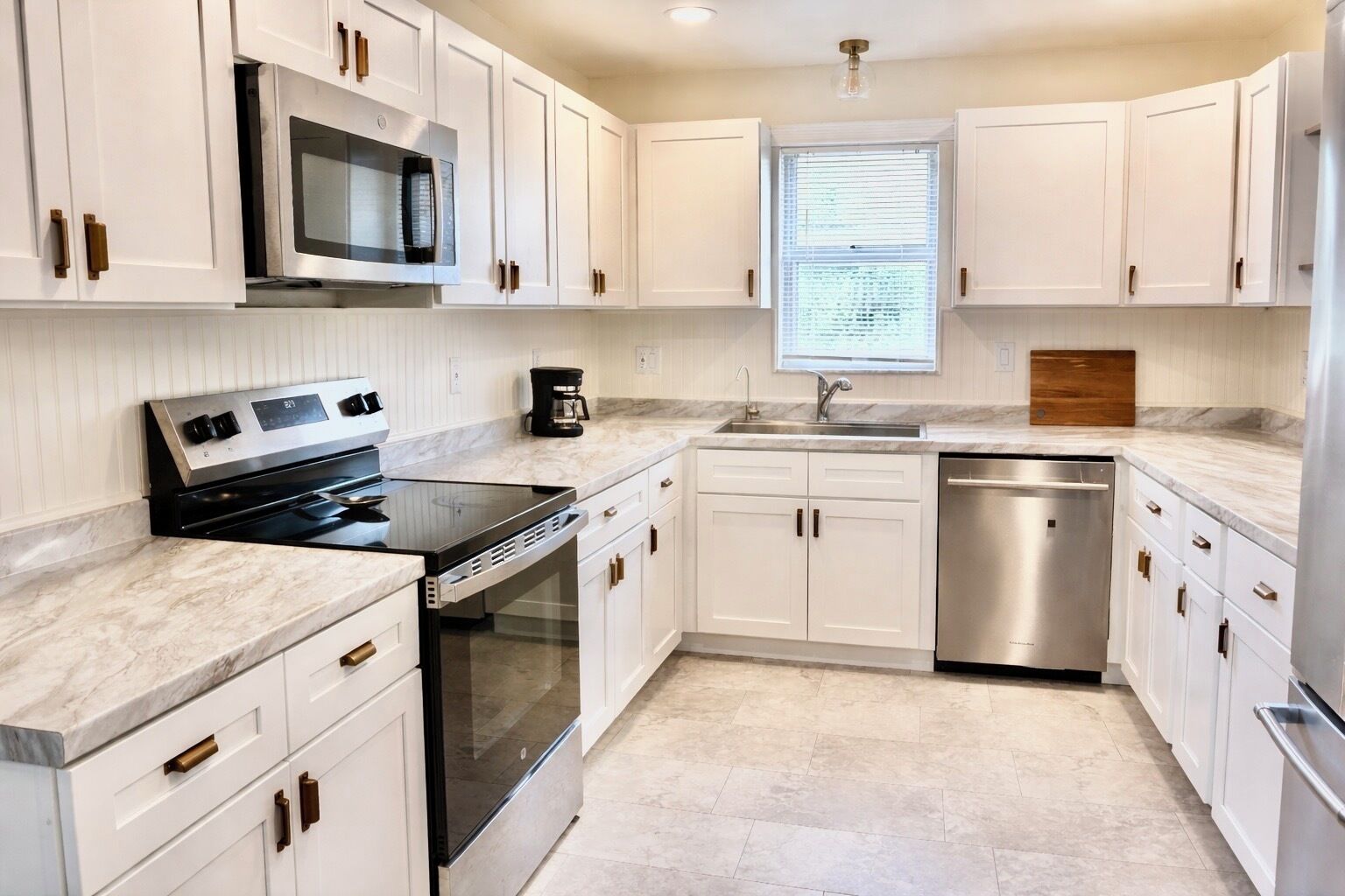 Microwave, oven, stovetop, dishwasher