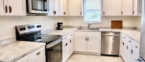 Microwave, oven, stovetop, dishwasher