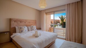 Deluxe Apartment, Garden View | Free WiFi - Elegant Apartment with Panoramic View  (Marrakech)