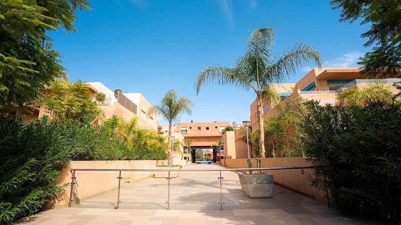 숙박 시설 정면