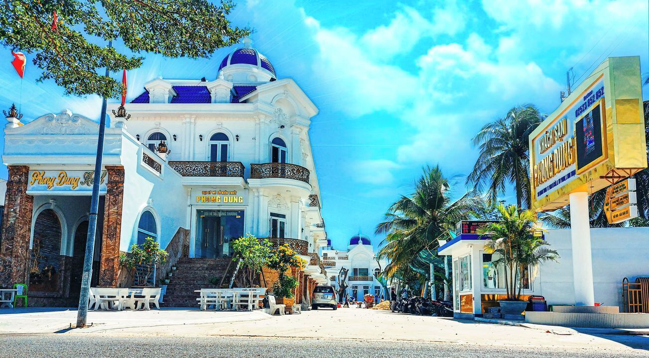 Mặt tiền nơi lưu trú