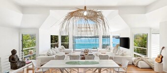 Bundeena Sands Barefoot Private Beach Oasis