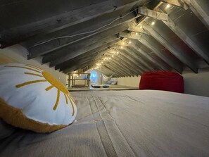 2 bedrooms, iron/ironing board, WiFi - Cozy Cape May Getaway with 2 bedrooms and an upstairs loft! (Lower Township)