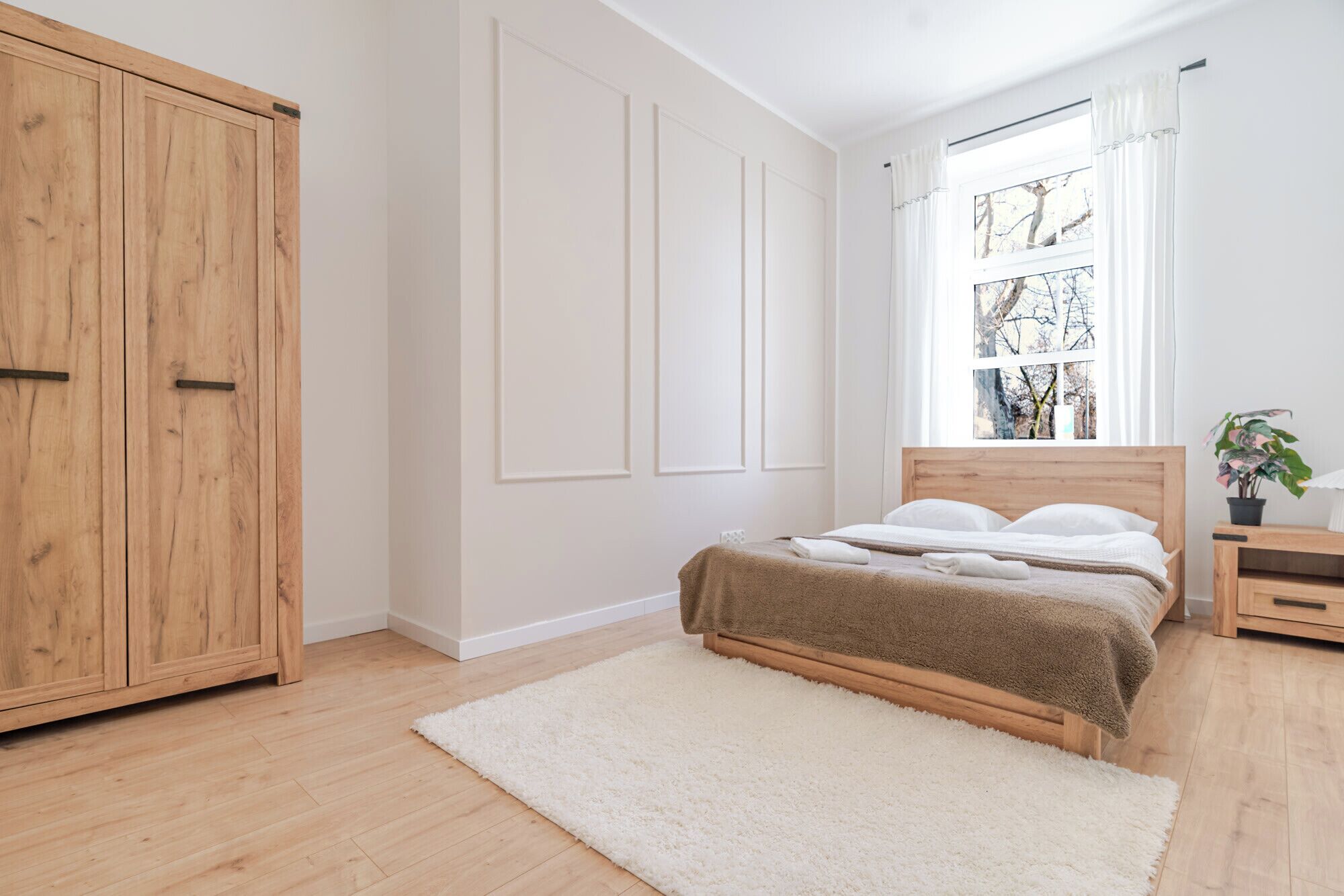1 bedroom, iron/ironing board, bed sheets
