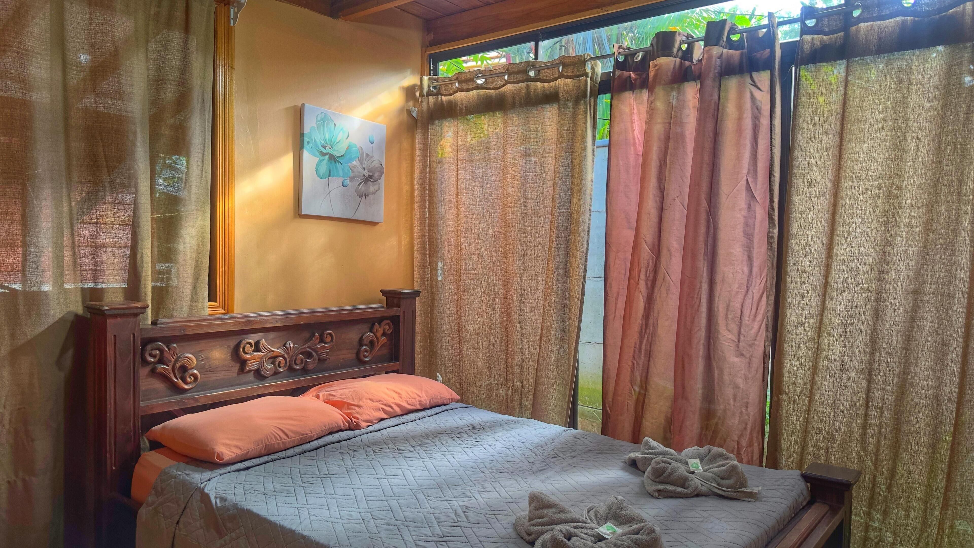 4 habitaciones, internet y ropa de cama 