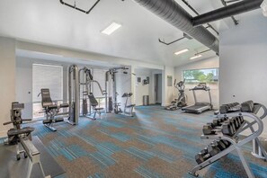 Gym - Dwell Tranquil Stay with Pool and Gym (Scottsdale)