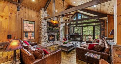 Big Bear Falls - Riverfront | Pet Friendly | Hot Tub