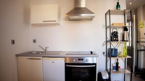 Unclassified image, 4 of 6, button - Carnot Suites - Studio 3 (Le Puy)