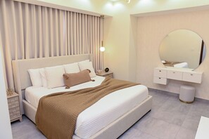 2 bedrooms, iron/ironing board, free WiFi, bed sheets - Luxury 2BR Skyline Retreat + Pool, Balcony & Parking - Bella Vista Santo Domingo (Santo Domingo)