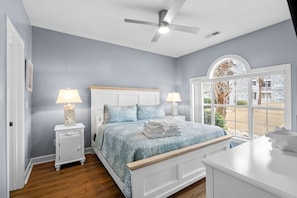 2 bedrooms, iron/ironing board, free WiFi, bed sheets - Sun, Sand & Fairways Relaxing 2BR Escape (Myrtle Beach)