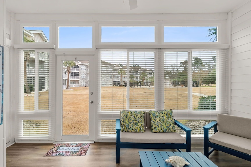 Sun, Sand & Fairways Relaxing 2br Escape - Conway, SC