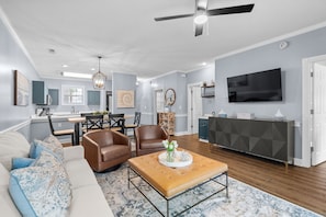 Smart TV - Sun, Sand & Fairways Relaxing 2BR Escape (Myrtle Beach)