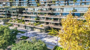 A multi-story hotel with balconies, outdoor seating areas, and greenery. - III - Savoy Monumentalis, By Pausa Holiday Rentals (Funchal)