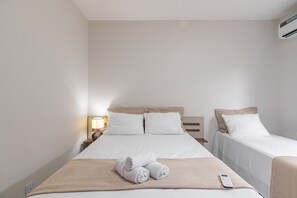 2 bedrooms, free WiFi, bed sheets - Apto 02 c Ar Condicionado, Piscina e Churrasqueira (Porto Seguro)